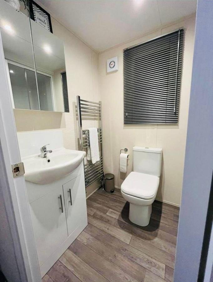 Holiday home Woodpark With Hot Tub